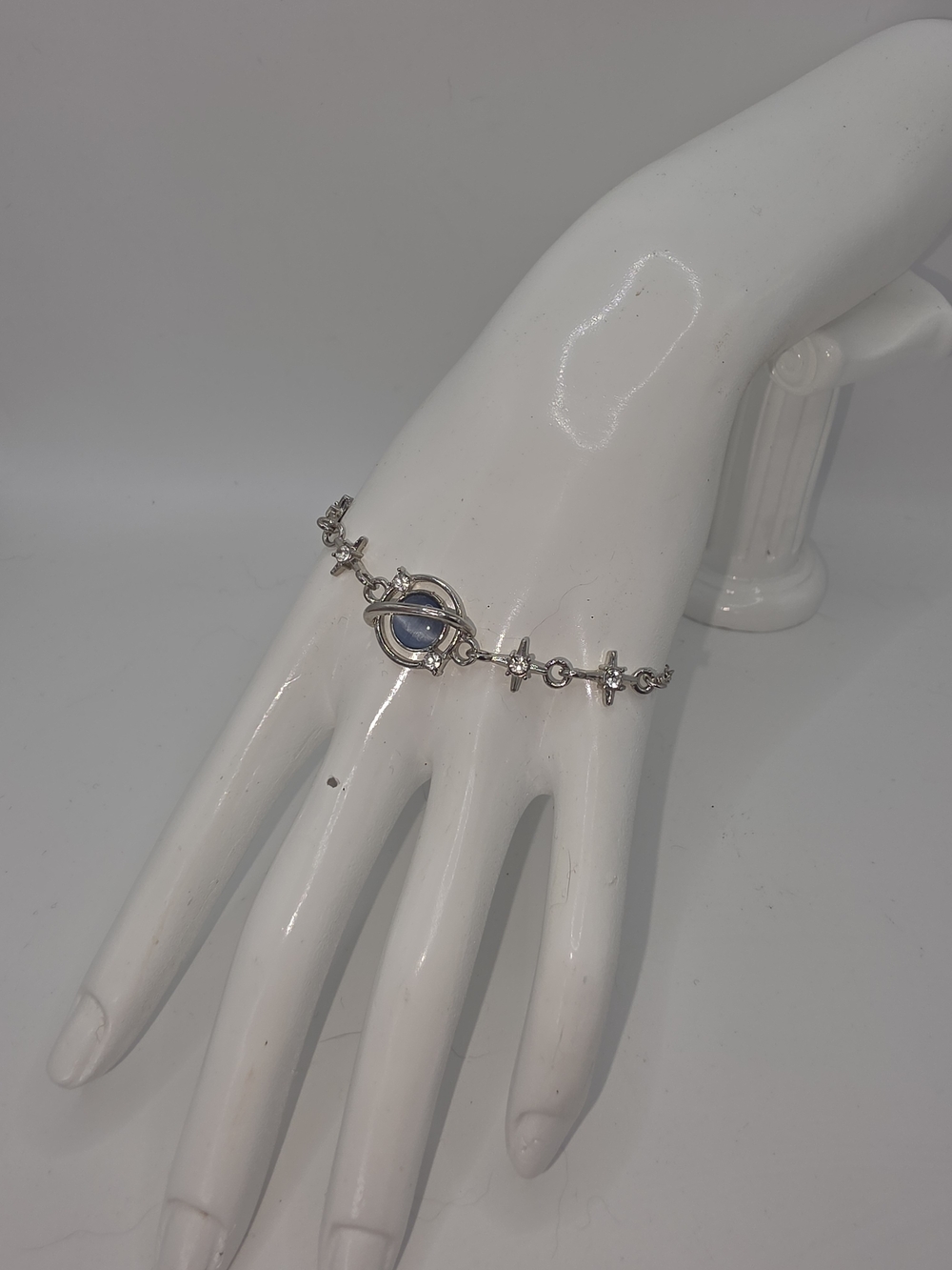 Liz Claiborne Blue Cabochan Celestial Saturn Crystal Star Chain Charm Bracelet